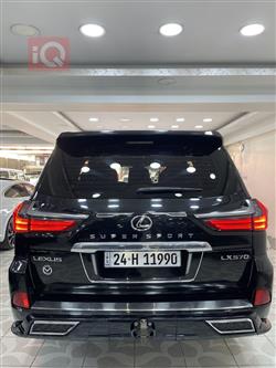 Lexus LX